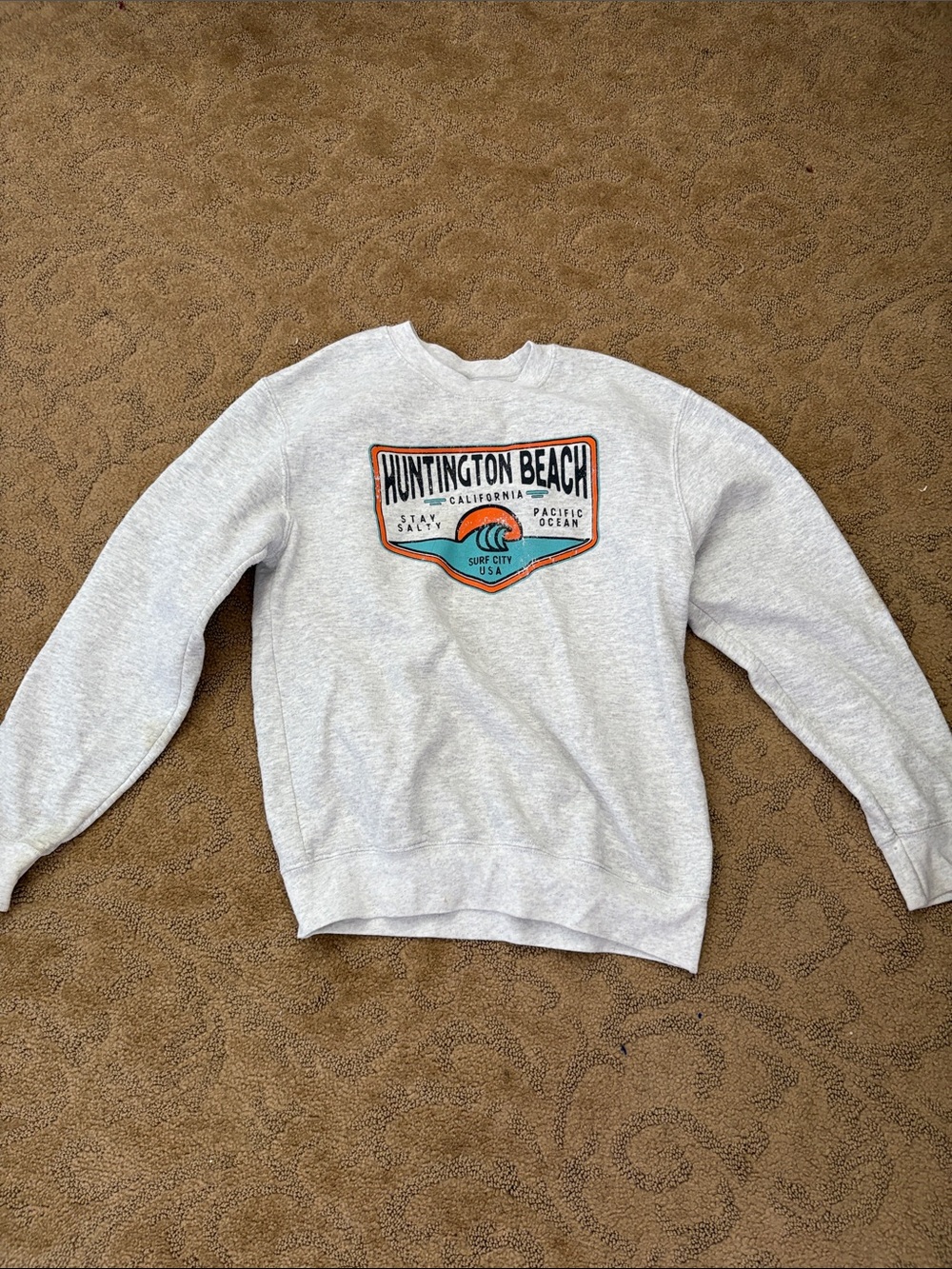 Huntington Beach Graphic Crewneck Sweatshirt - Light Gray